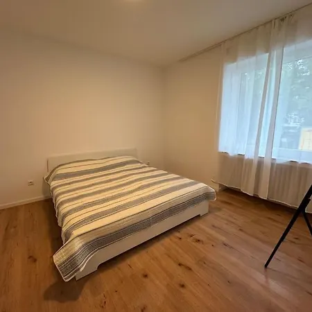 Apartment Zentrale In Nahe Messe&rhein Düsseldorf