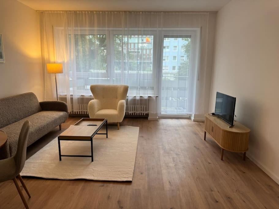 Zentrale In Nahe Messe & Rhein Apartment *